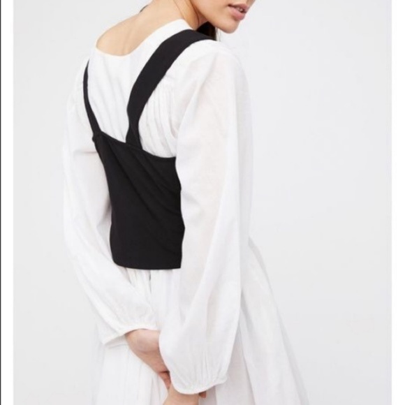 SALE Cropped Button Front Tailored Taking This Tow - Picture 5 of 6